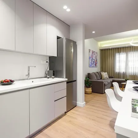 Lägenhet Elysium Retreat Next To White Tower & Helexpo *