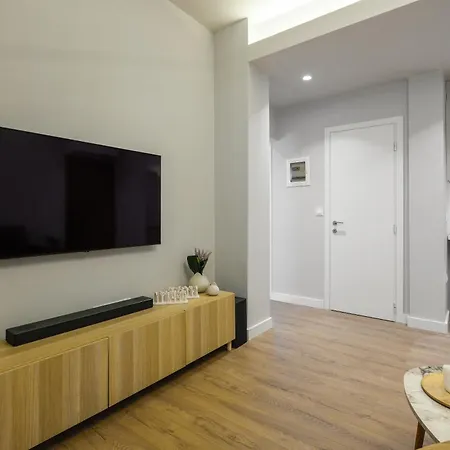 Lägenhet Elysium Retreat Next To White Tower & Helexpo *