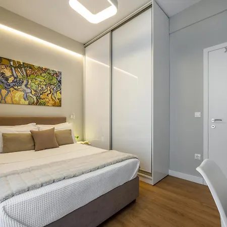 Lägenhet Elysium Retreat Next To White Tower & Helexpo *