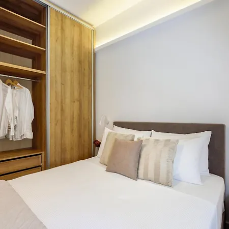 Elysium Retreat Next To White Tower & Helexpo