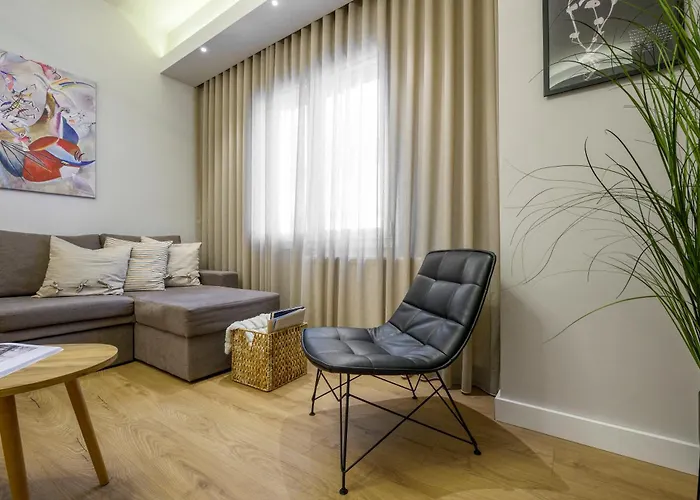 Elysium Retreat Next To White Tower & Helexpo Daire *